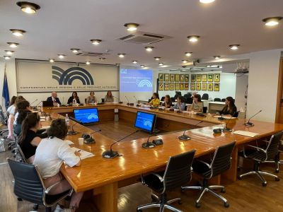 La visita delle studentesse di Innsbruck nella sede della Conferenza delle Regioni - 15.09.2022